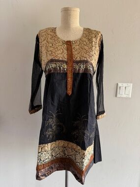 Women's Indian Kurti/Kurta  top and bottoms